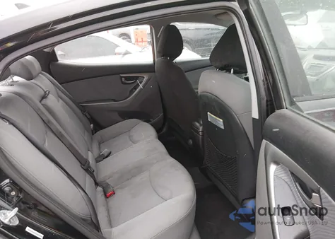 2011 Hyundai Elantra Gls (Ulsan Plant) z USA, uszkodzony, nr VIN KMHDH4AE9BU082359